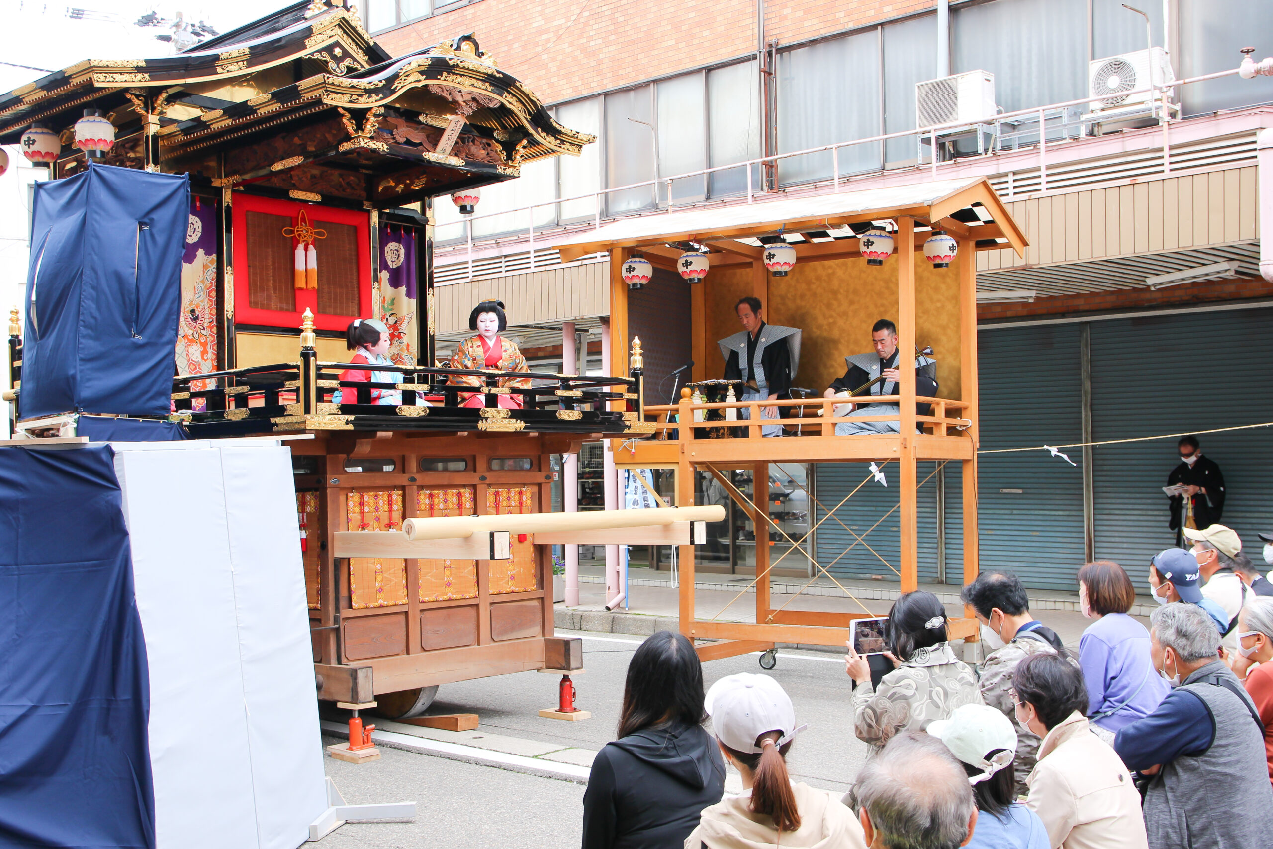 出町子供歌舞伎曳山