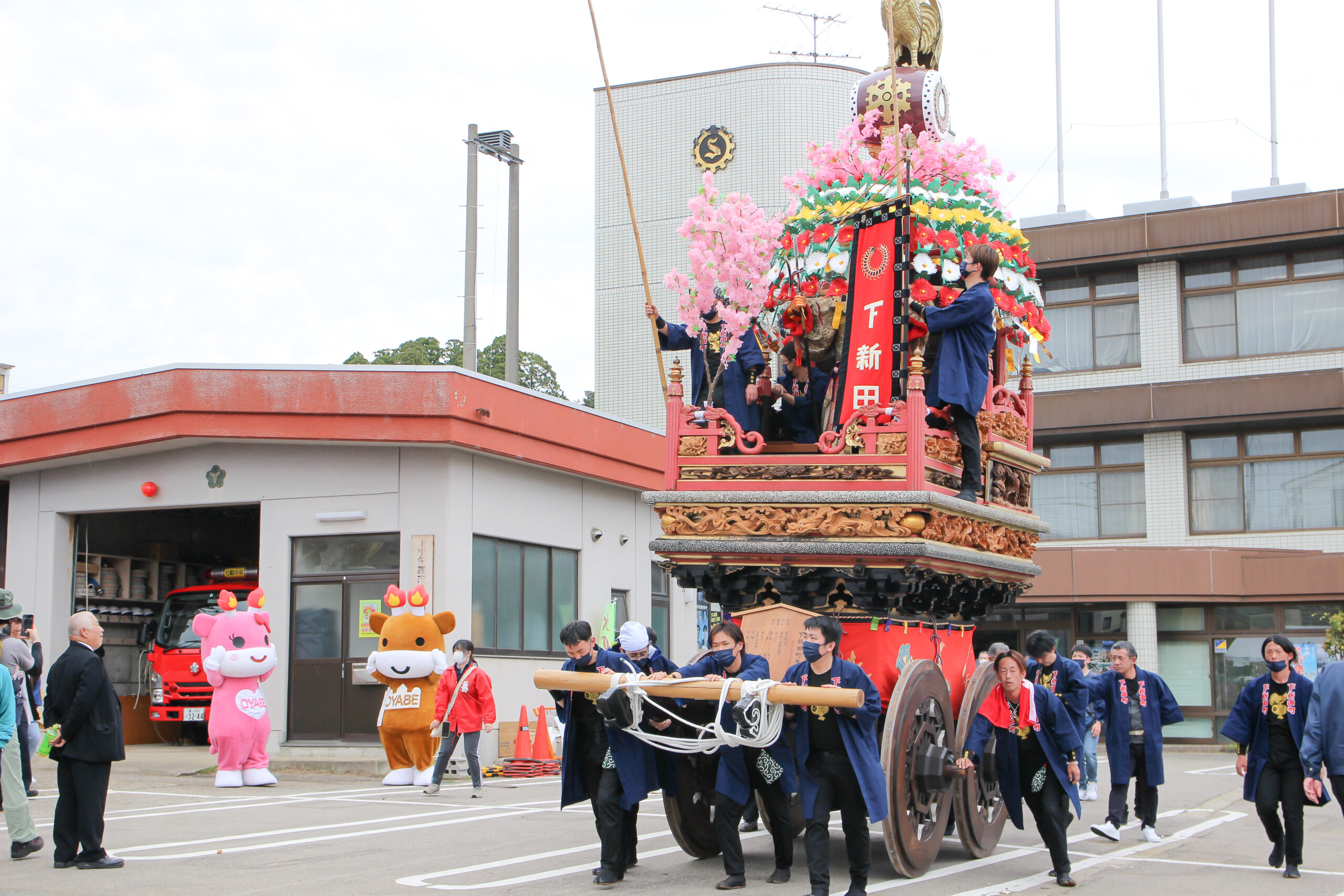 石動曳山祭