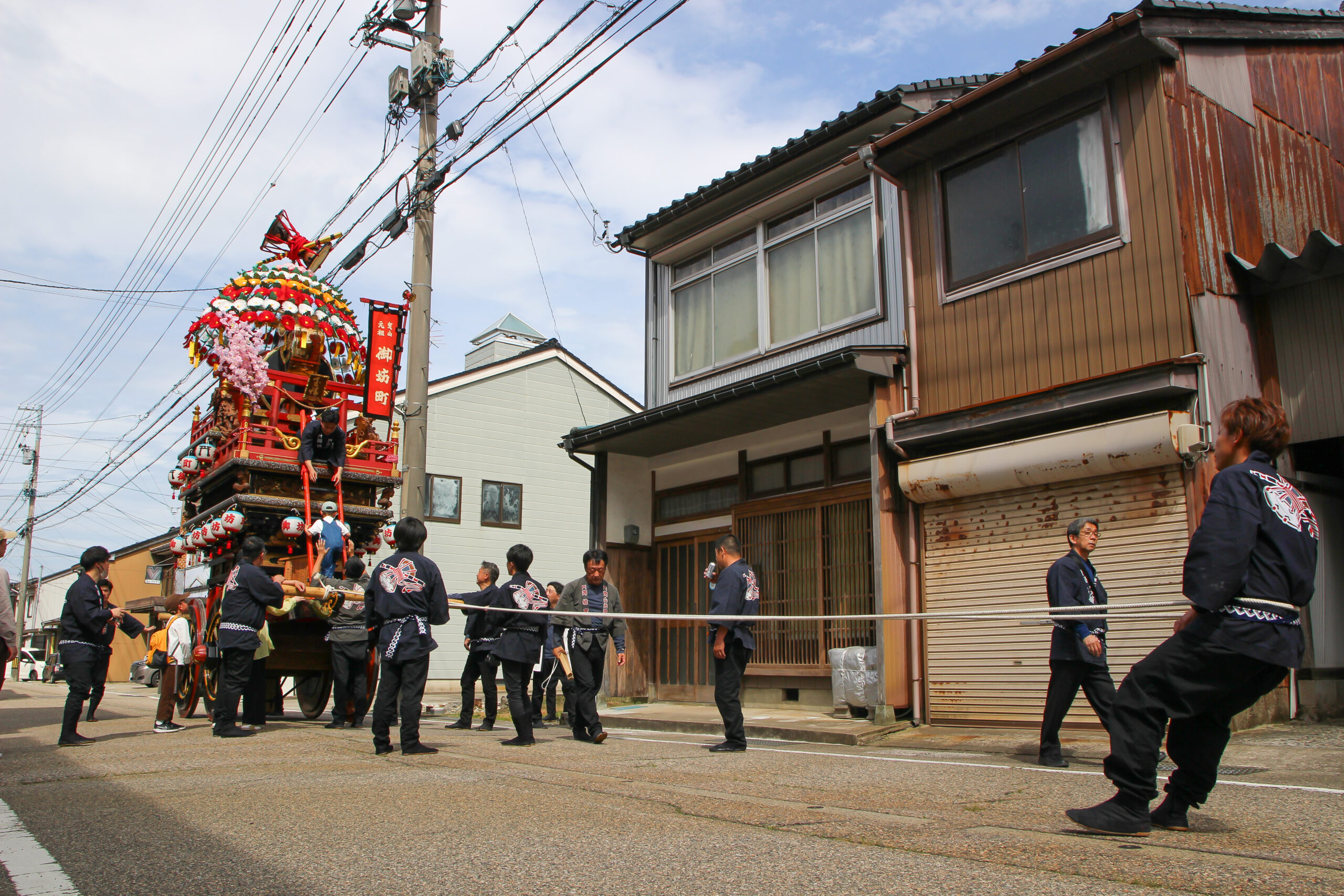 石動曳山祭