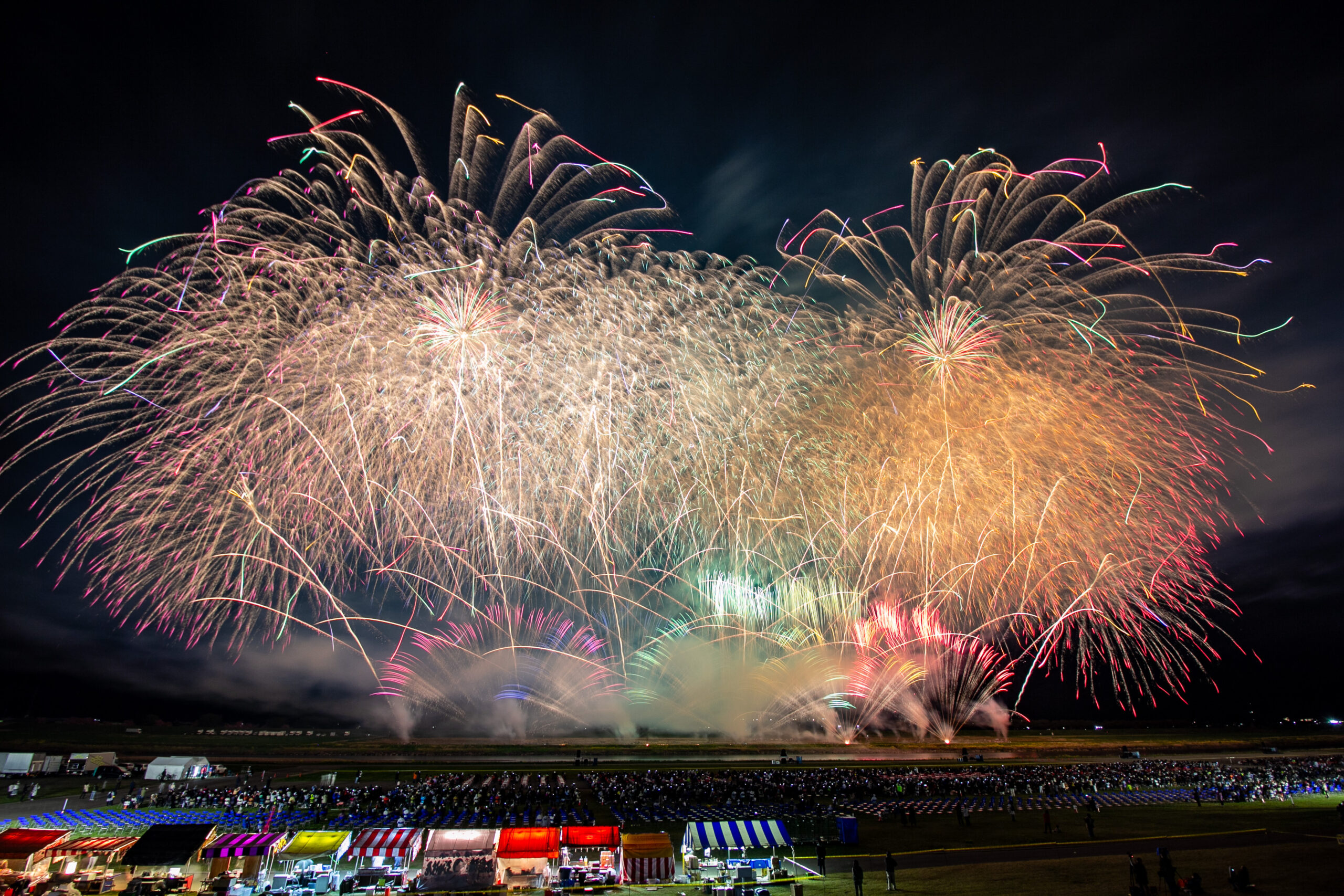 2023年新生！秋田「大曲の花火 春の章」はどう変わった？春花火の魅力もご紹介｜株式会社オマツリジャパン