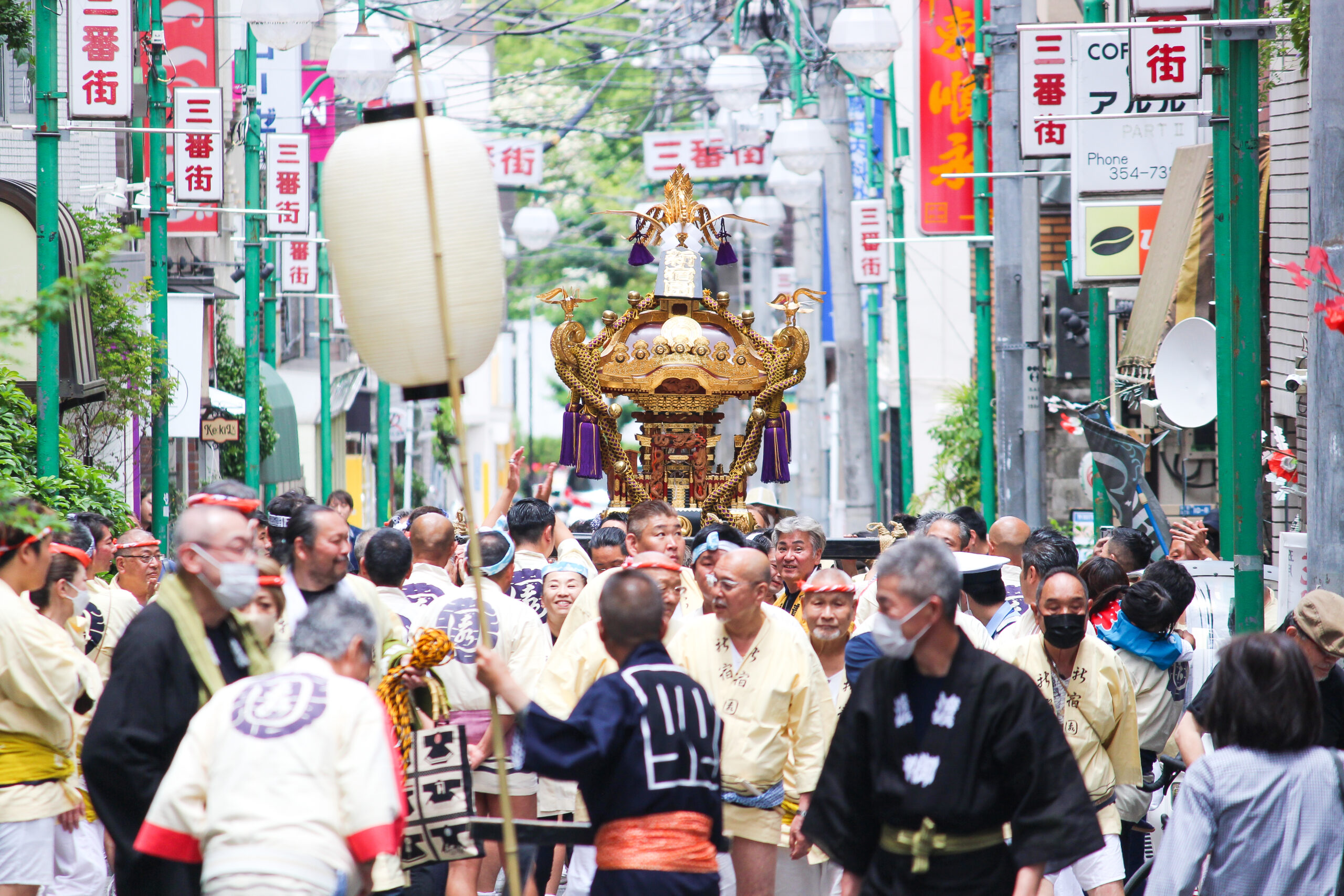 花園神社