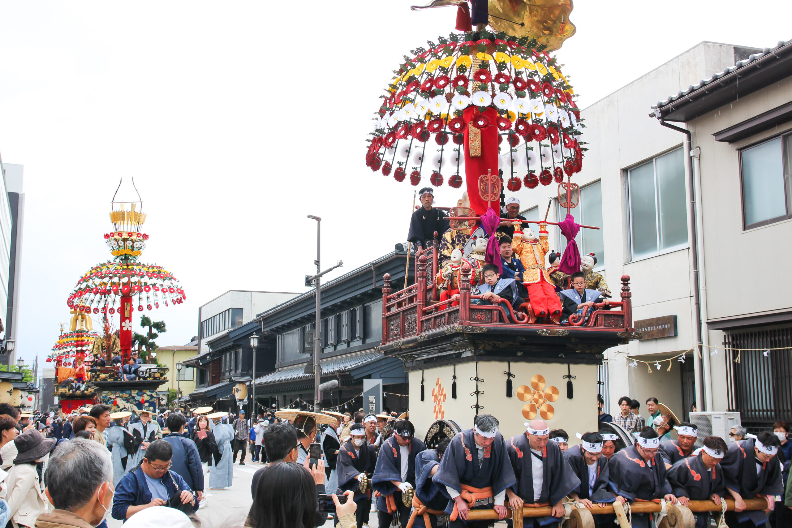 高岡御車山祭