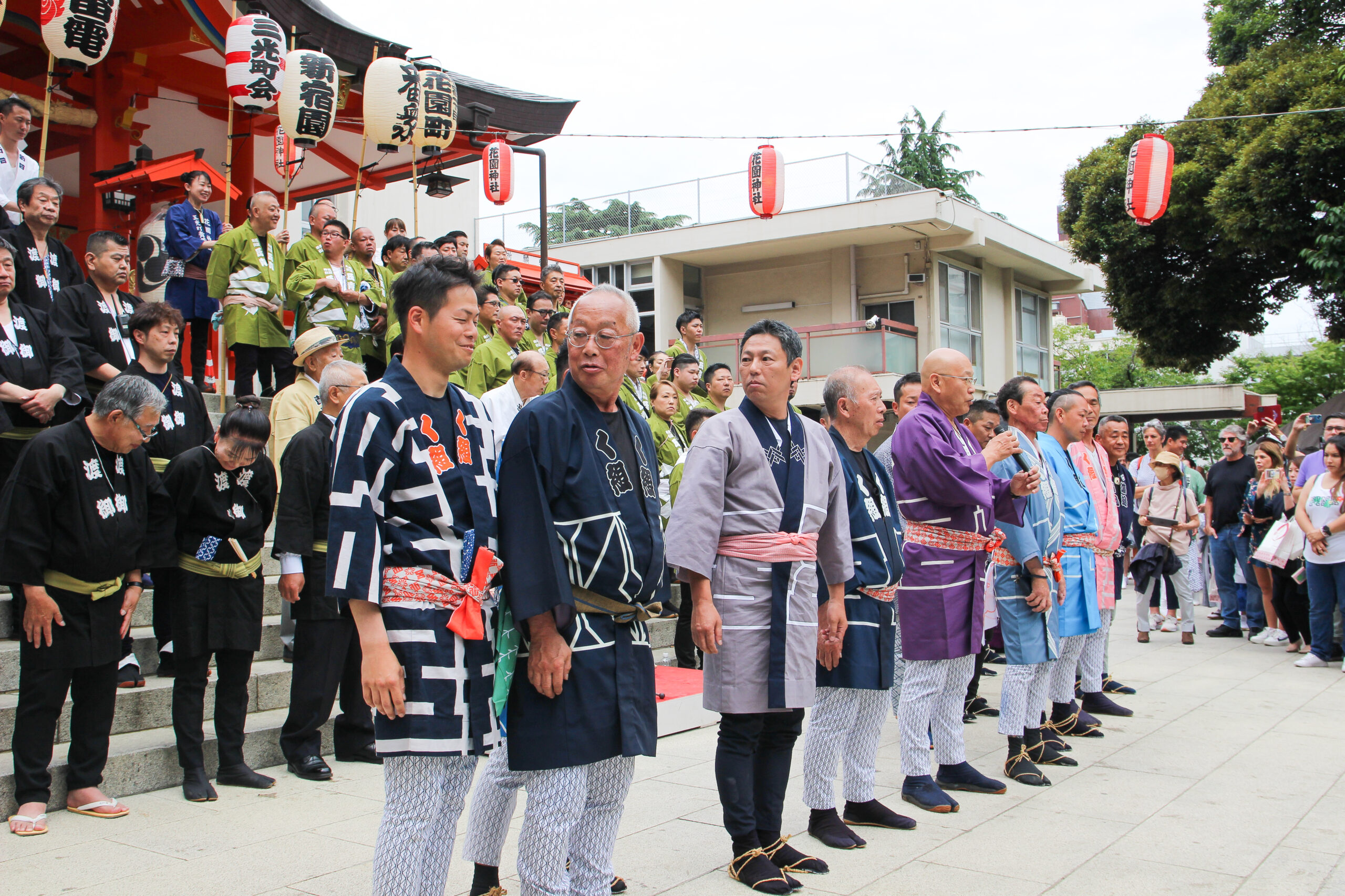 花園神社