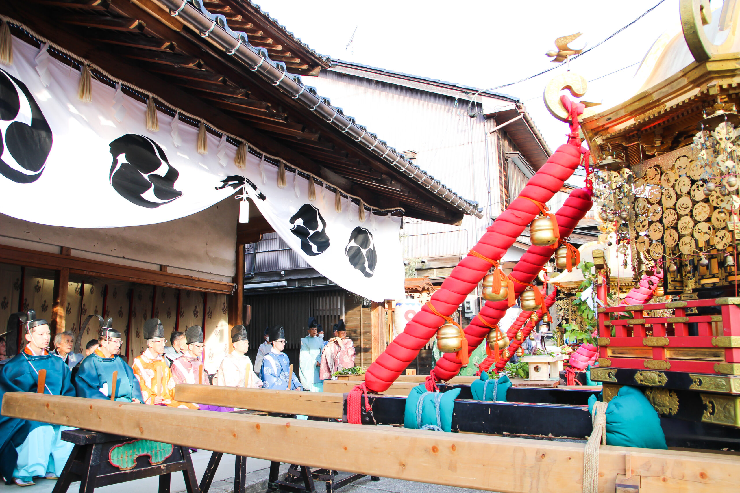 井波よいやさ祭り