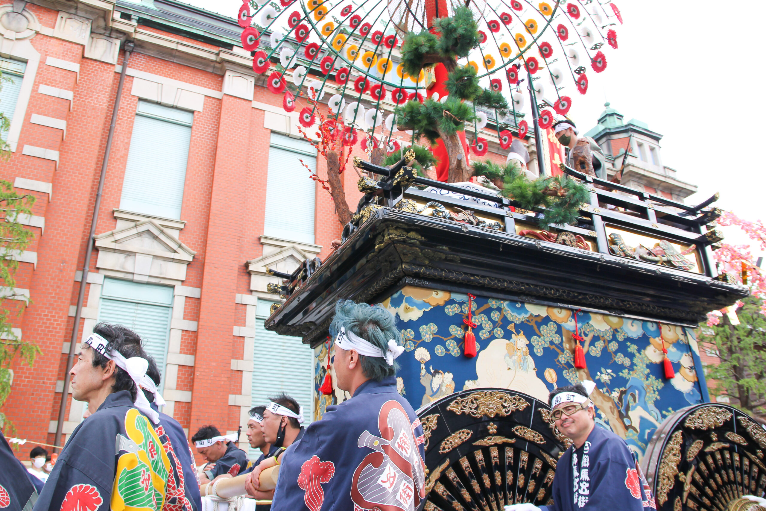 高岡御車山祭