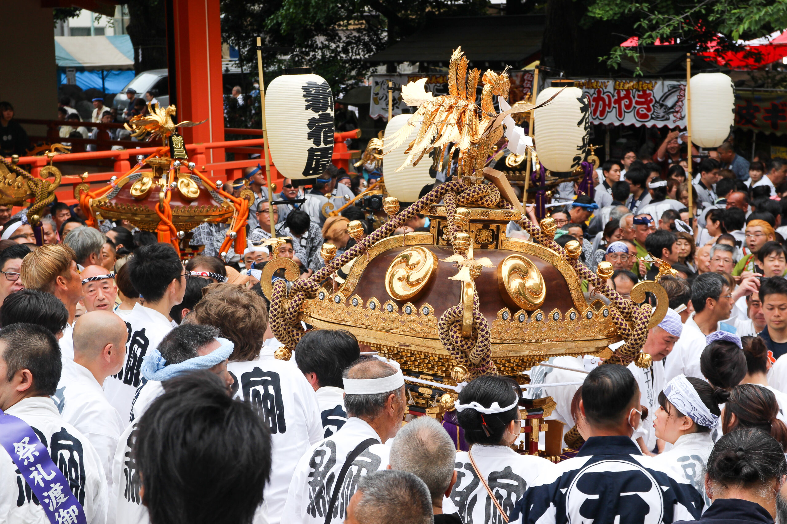 花園神社