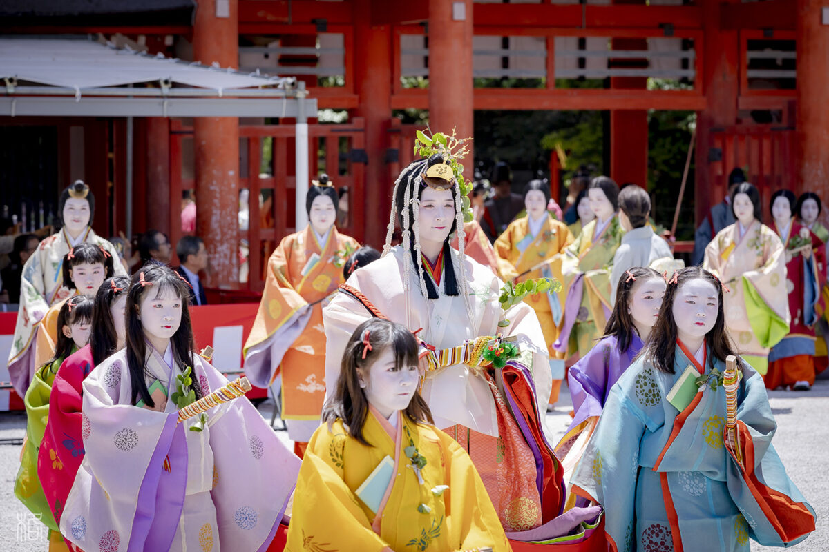京都三大祭「葵祭」！華やかな時代行列「路頭の儀」と厳かな神事「社頭の儀」の見どころとは