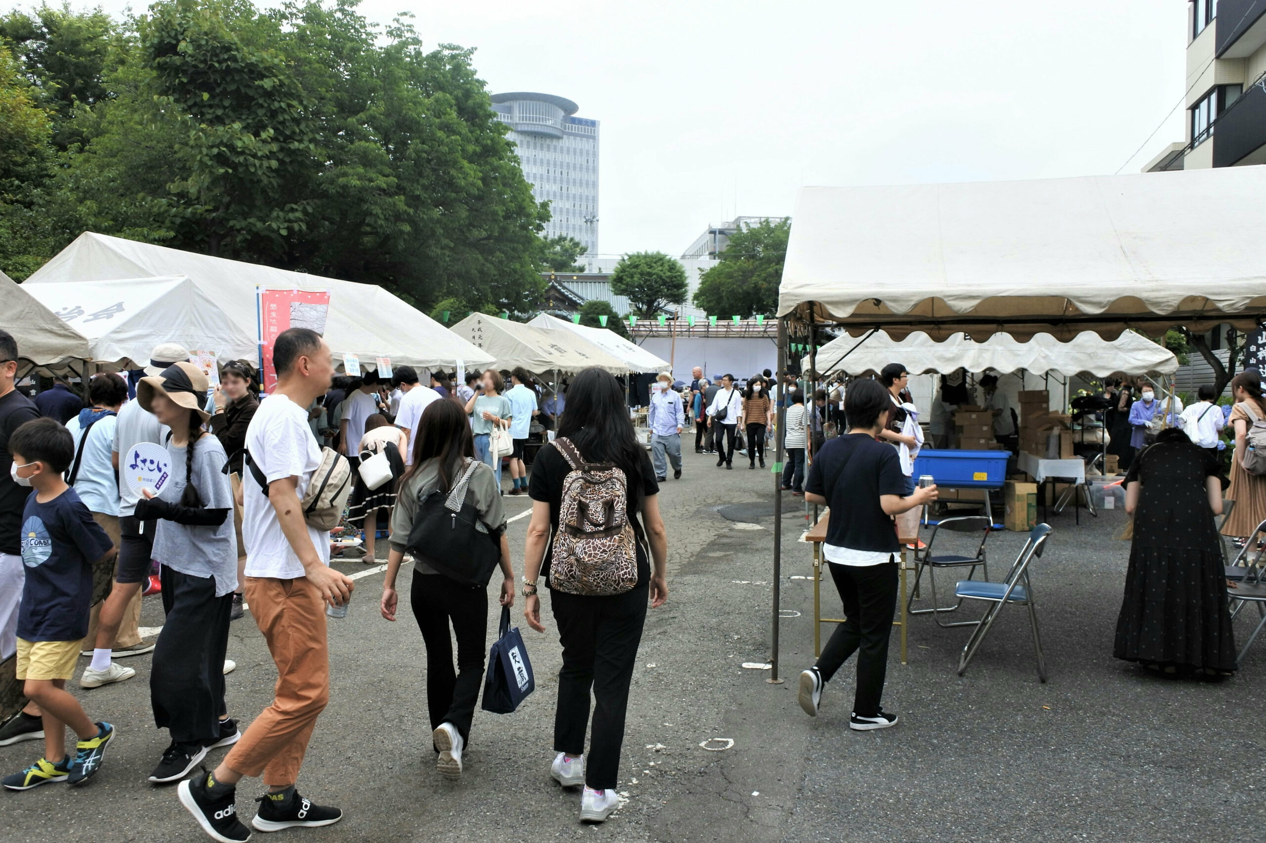 文京あじさいまつり　模擬店の様子