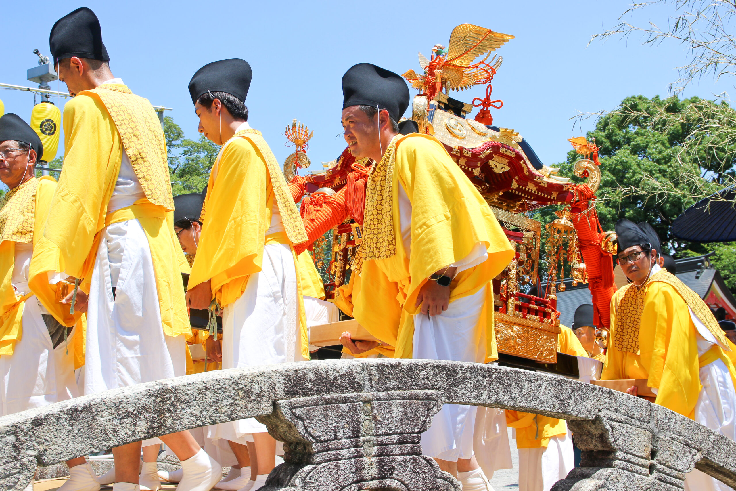 尾張津島天王祭の朝祭！池に飛び込む、古式で泳ぐ。最後は津島神社まで