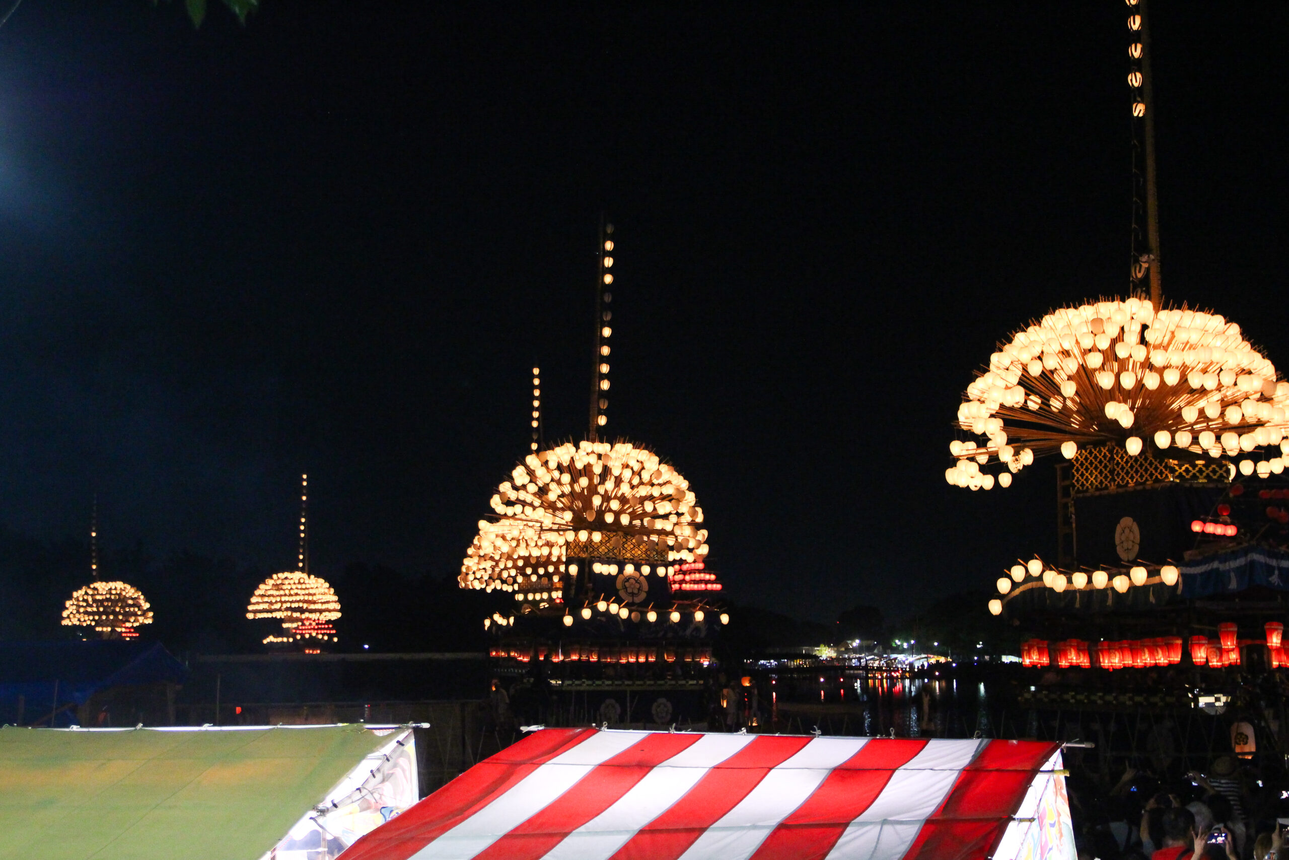 尾張津島天王祭 宵祭 巻藁船（提灯船）の写真素材 [32718744
