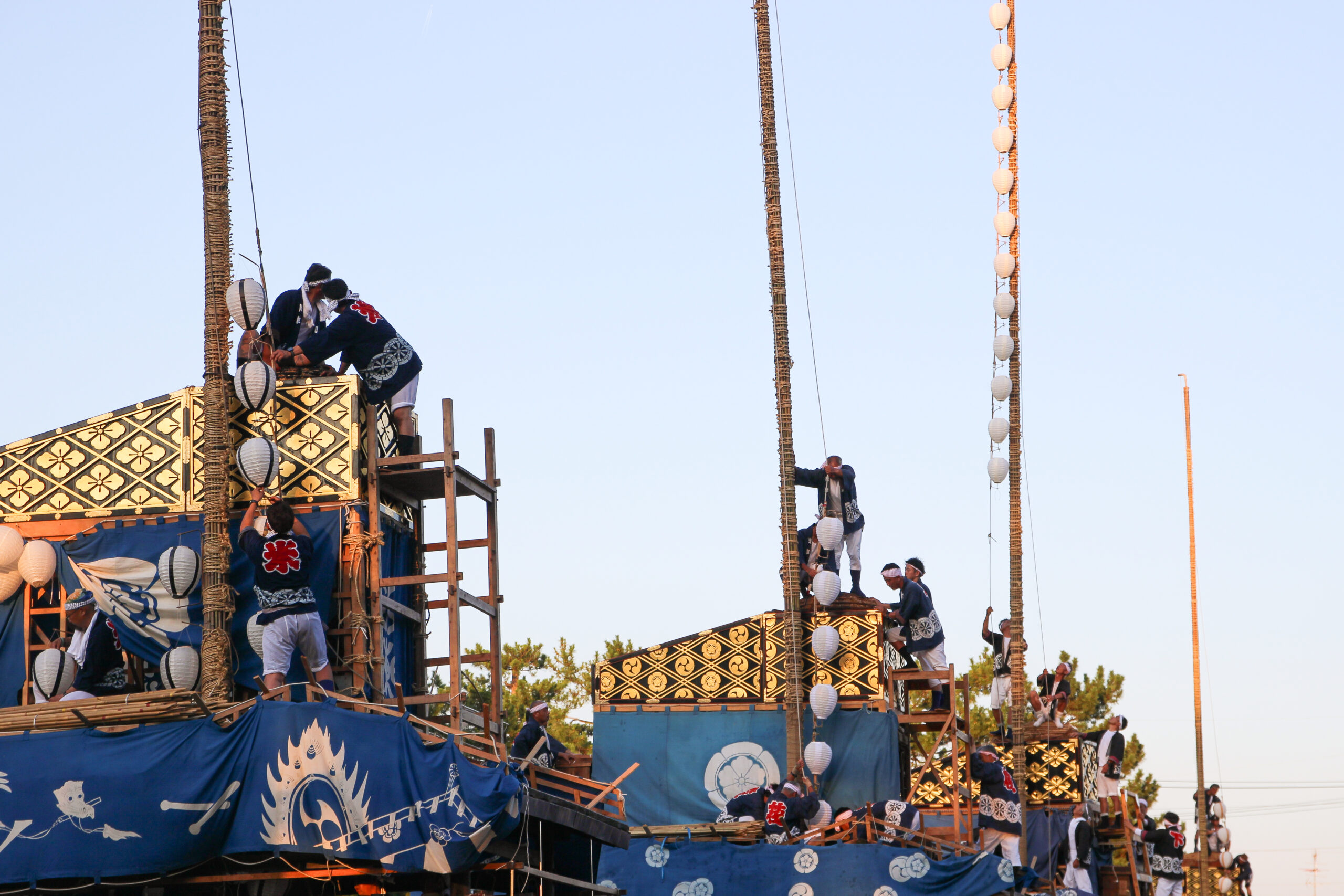 尾張津島天王祭の宵祭！まきわら船が夕暮れと共に作る幻想的な風景が見どころ｜株式会社オマツリジャパン