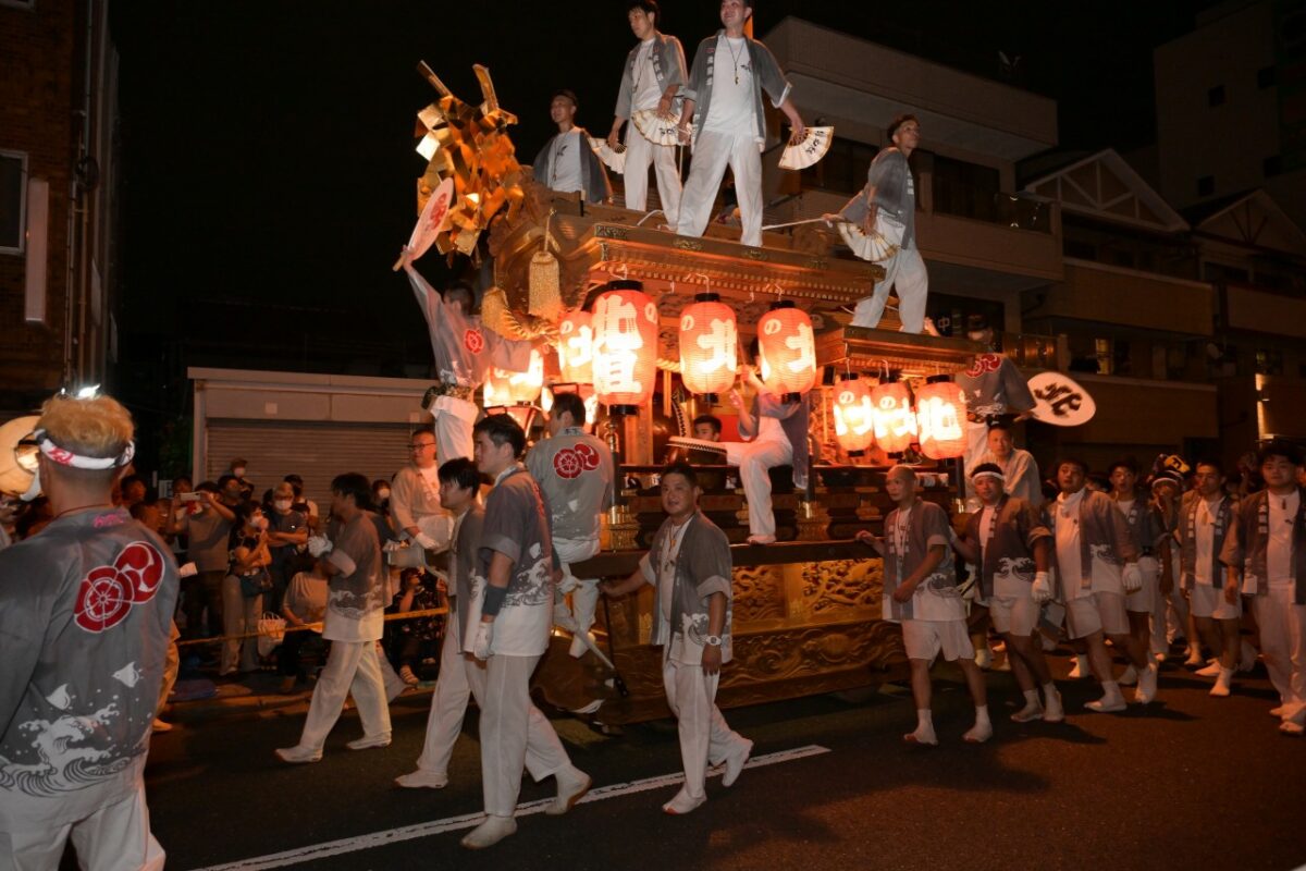 南港通を移動する野堂北組