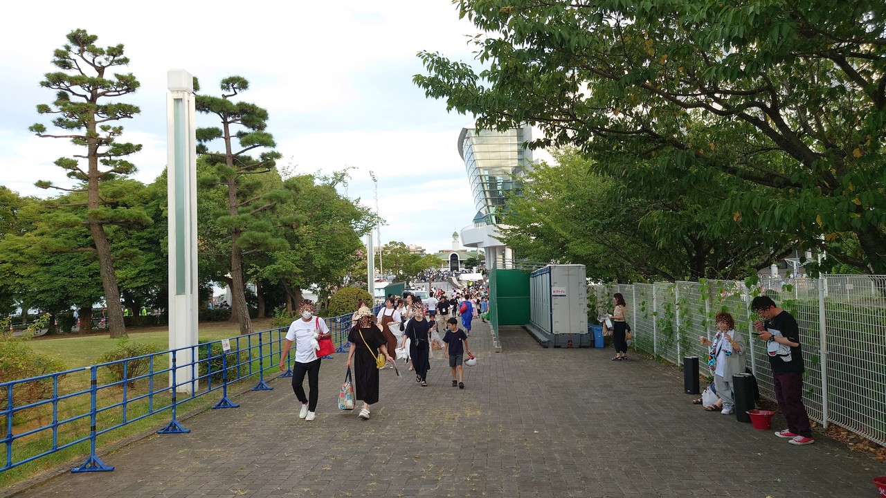 17:56新規開通トイレ前通路