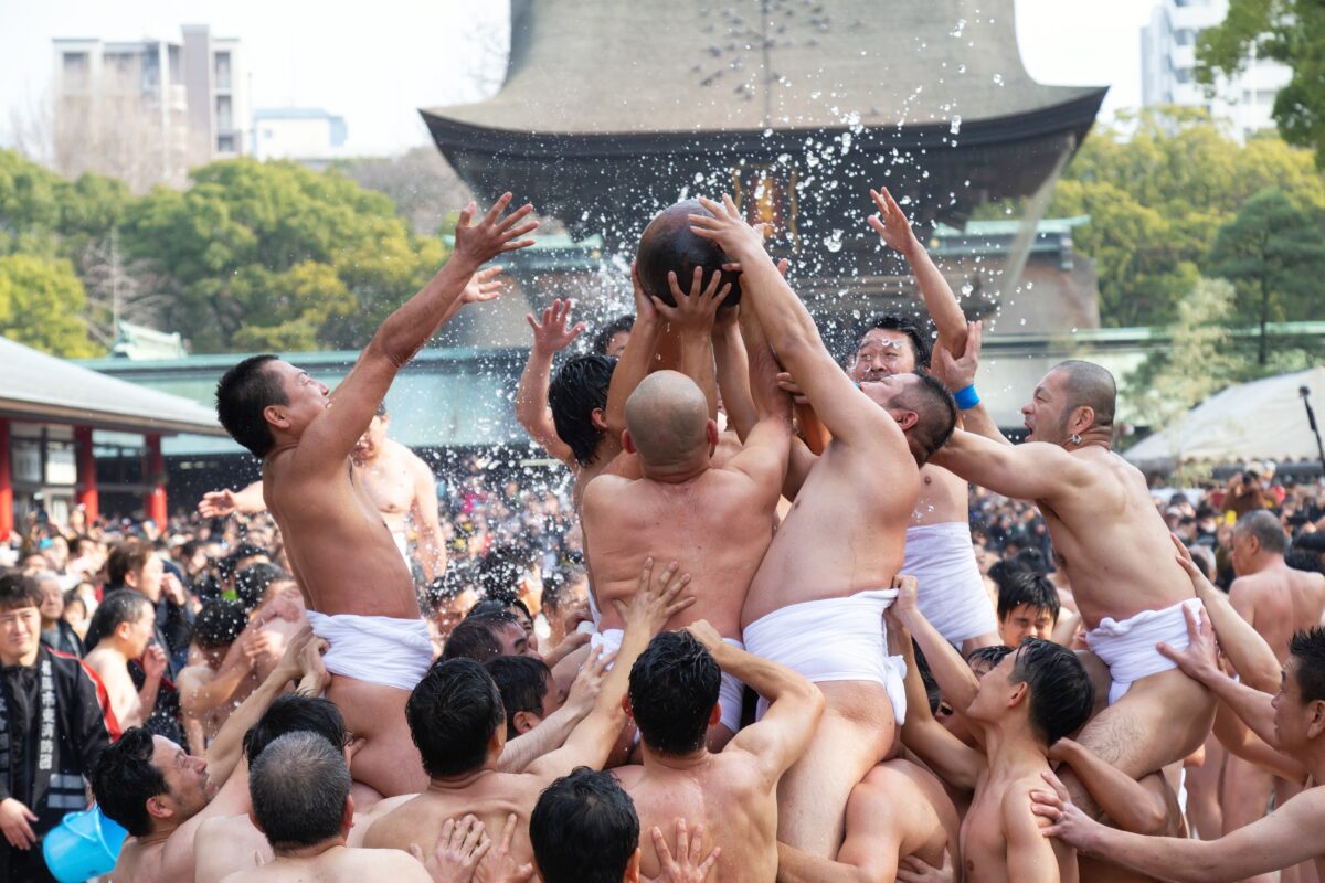 東京、京都、大阪、九州にも！2023ラグビーW杯開幕だから全国の「ラグビー神社」をご紹介！