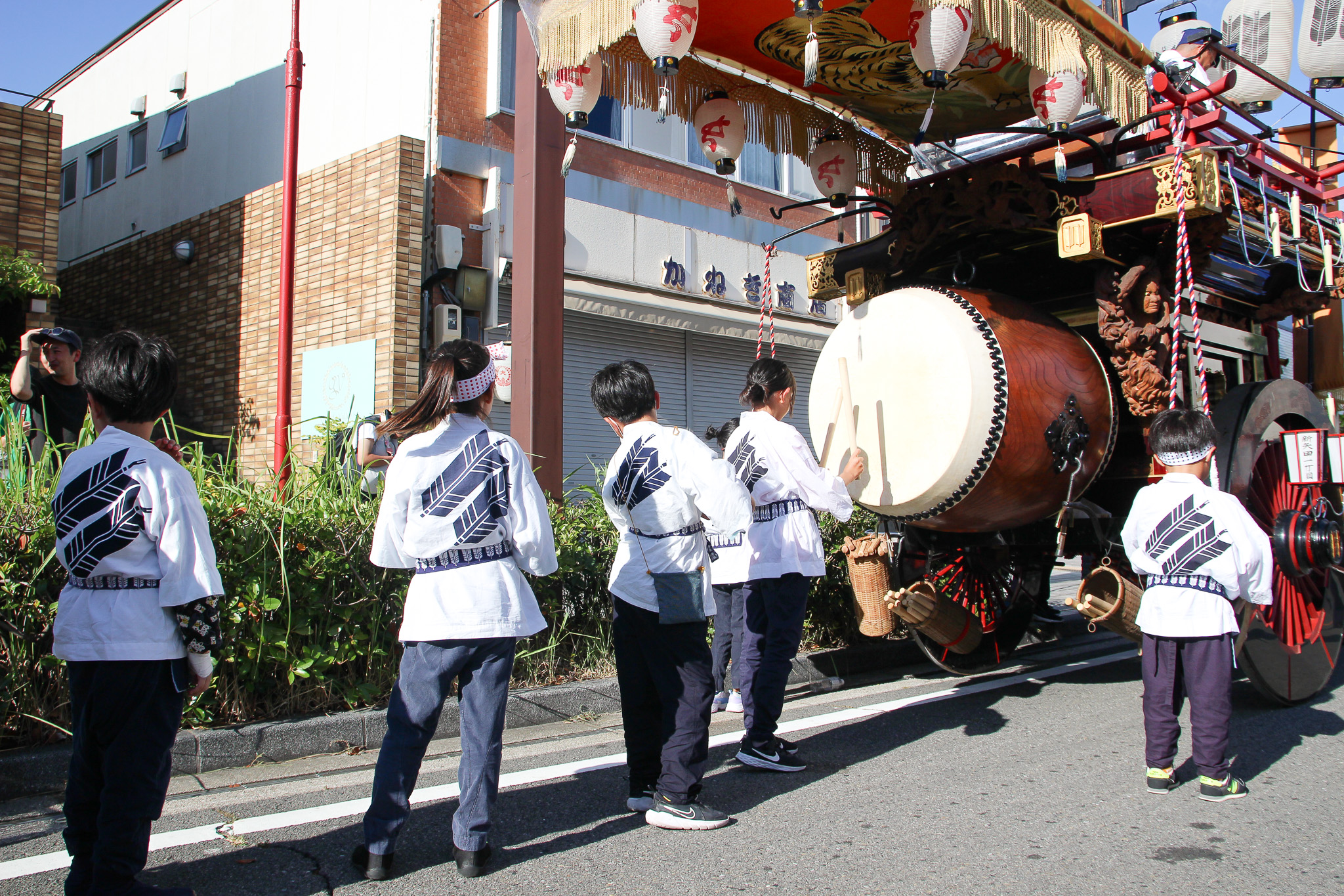 石取祭が4年ぶり通常開催！太鼓と鉦を響かせ進む祭車。桑名宗社への渡祭が見逃せない｜株式会社オマツリジャパン