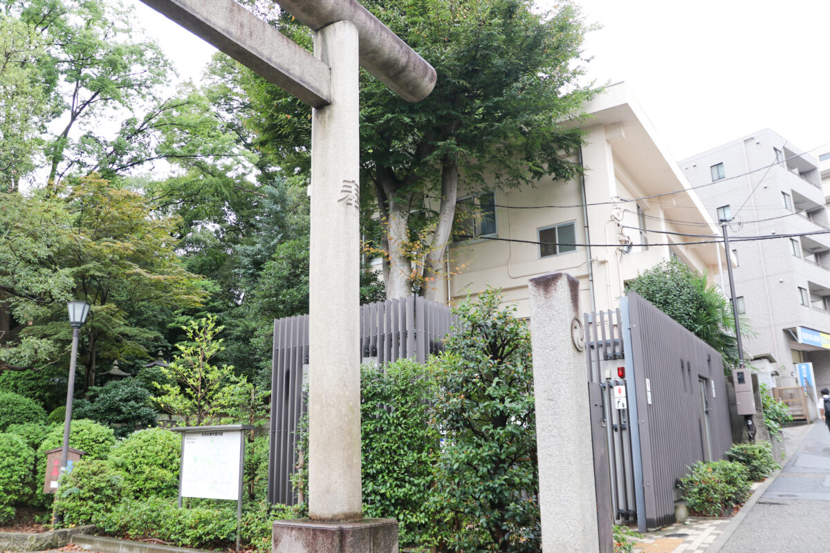 根津神社