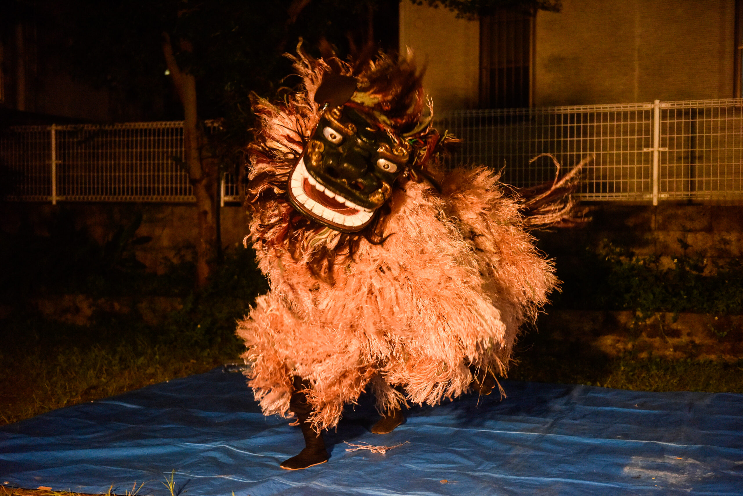 沖縄の獅子舞は毛むくじゃら！まるで生き物のような5つの獅子舞を一挙