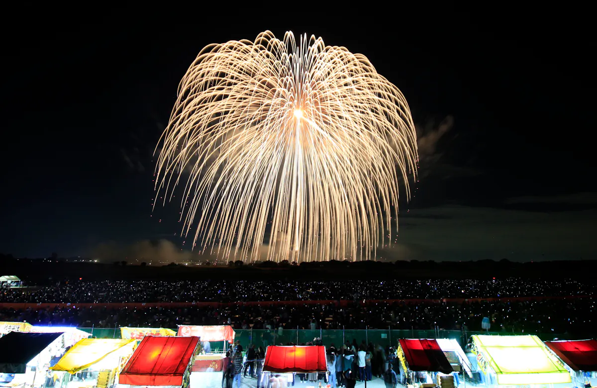 5年ぶりに四尺玉復活！埼玉「こうのす花火大会」大規模なだけじゃない 