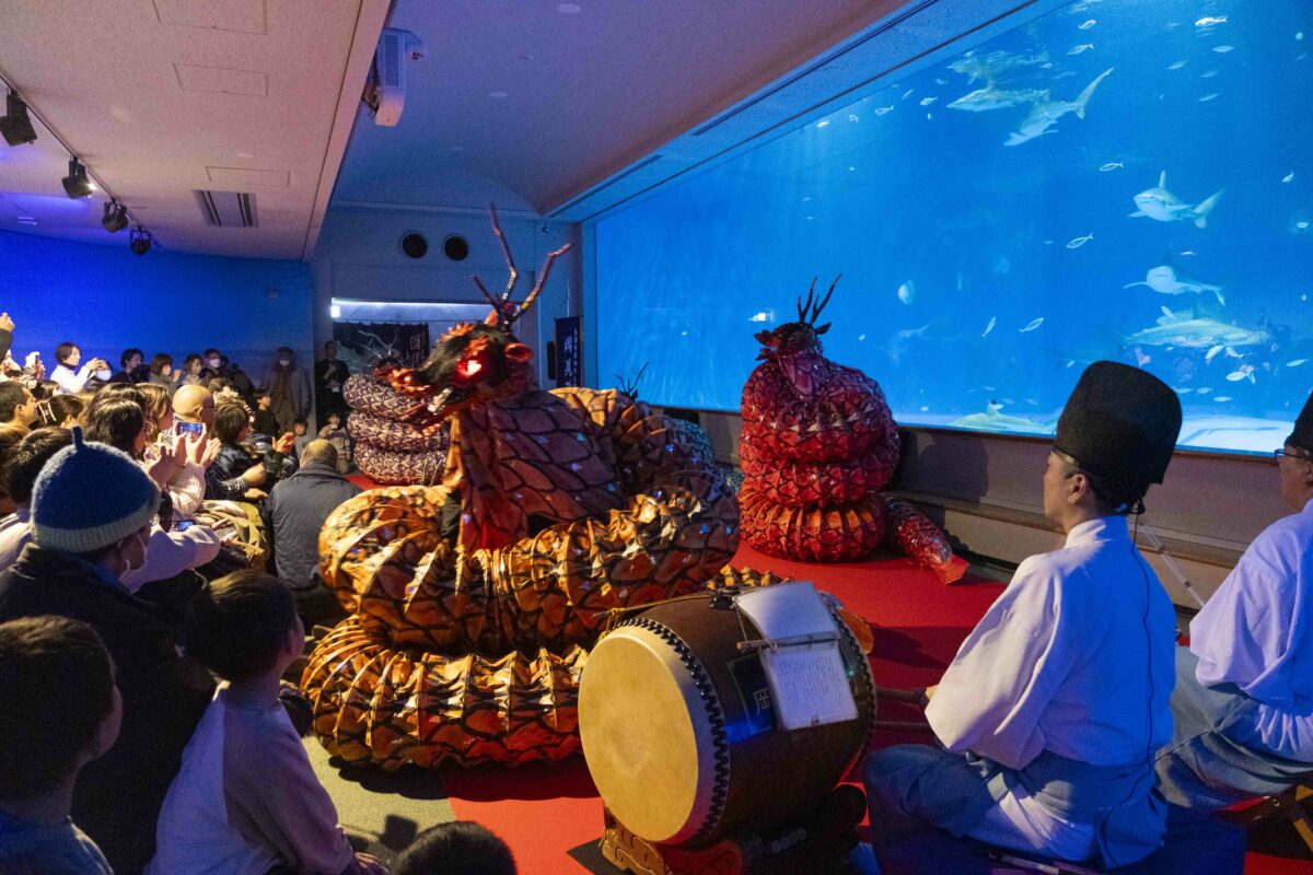 神話の海での上演