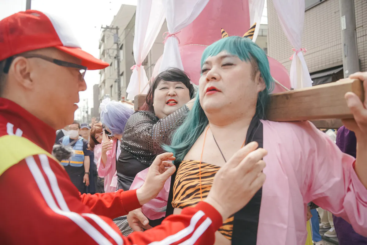 かなまら祭｜開催日時、場所、祭り行く方法や見どころを紹介｜株式会社 
