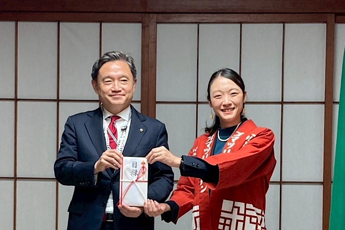 伝統行事「チャグチャグ馬コ」の継承に向けて──オマツリジャパンがチャグチャグ馬コ保存会へ寄附